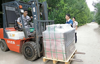 英國客戶發(fā)貨